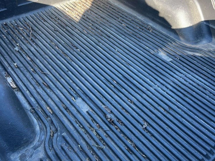 2010-dodge-dakota-image-9