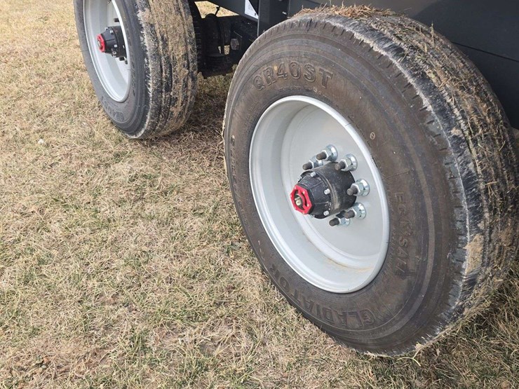 2025-custom-built-image-10