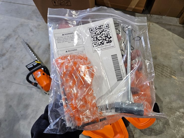 #121-•-2025-stihl-ms462-chain-saw-image-18