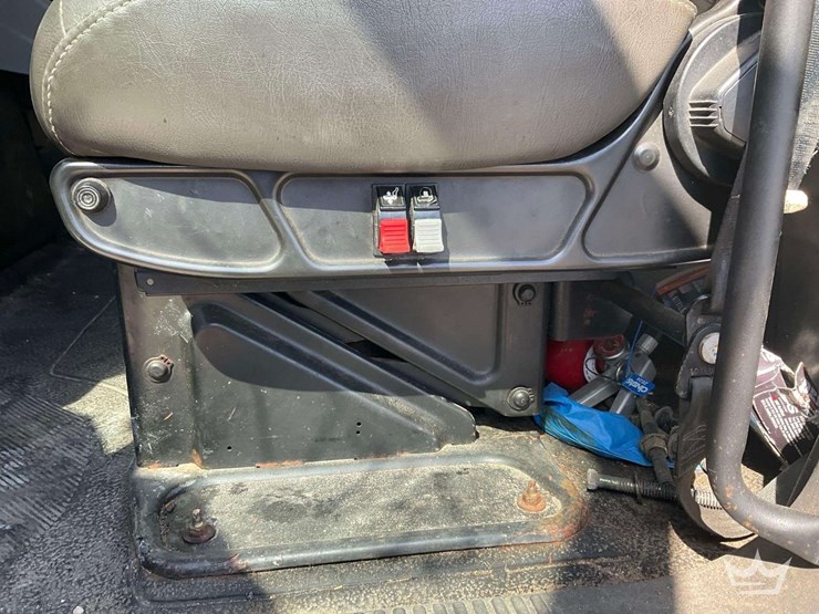 2013-international-workstar-7500-image-15