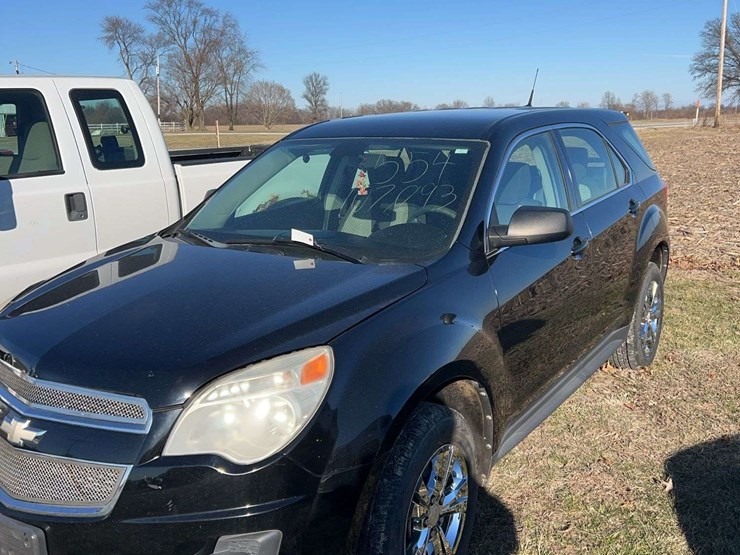 2011-chevrolet-equinox-ls-image-1