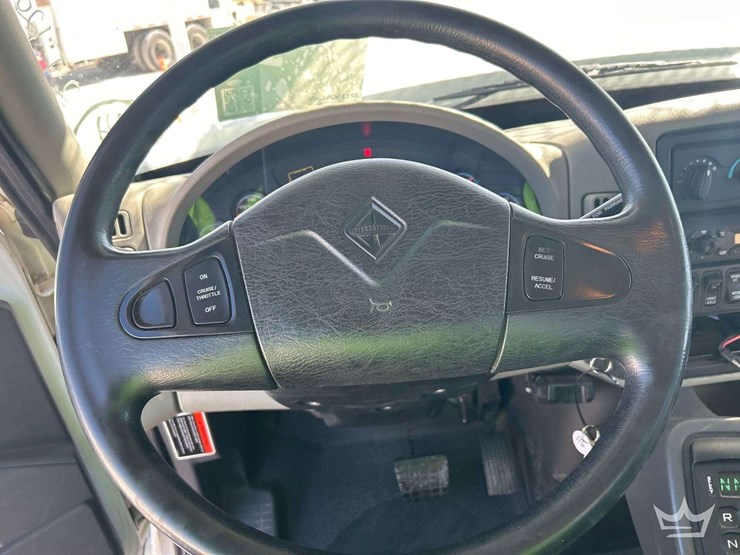 2013-international-workstar-7400-image-12