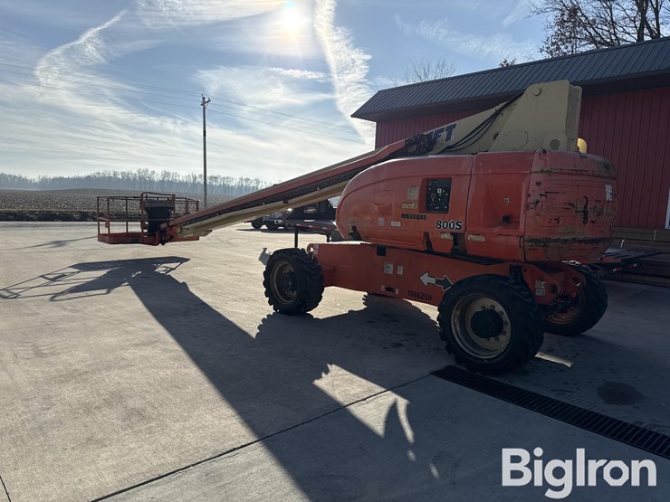 2006-jlg-800s-image-7