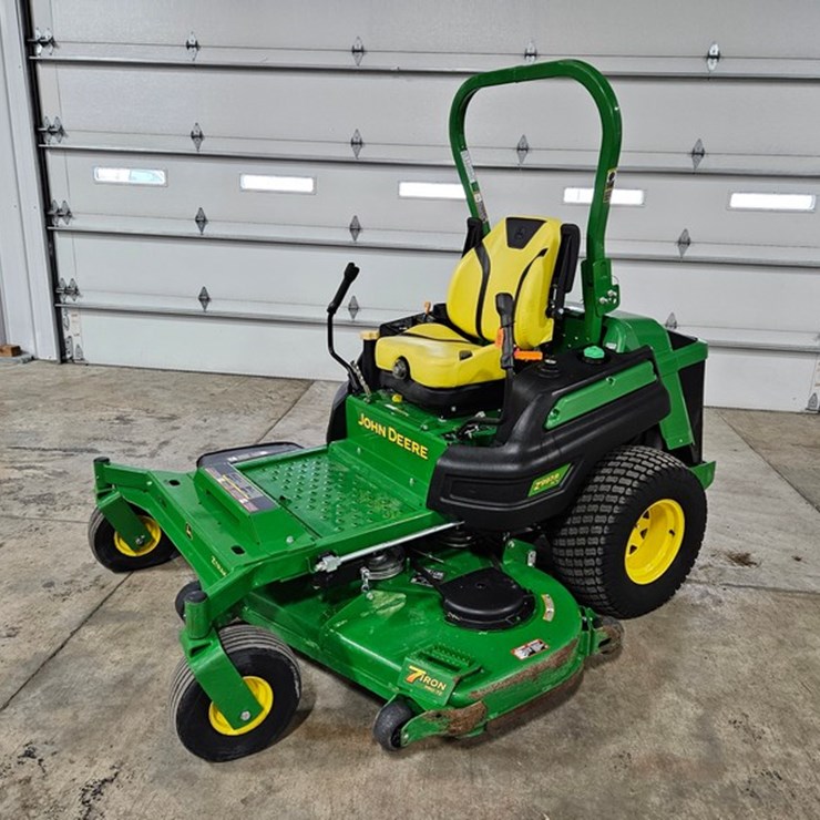 #165 • 2022 John Deere Z977R Zero Turn Mower
