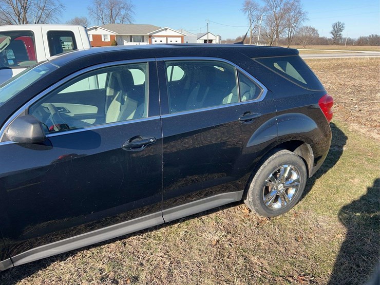2011-chevrolet-equinox-ls-image-7