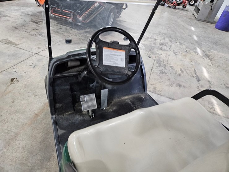 #130-•-2015-yamaha-ydrax5f-golf-cart-image-13