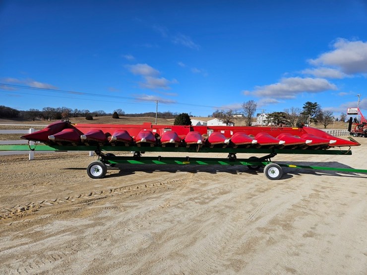 case-ih-2412-image-8