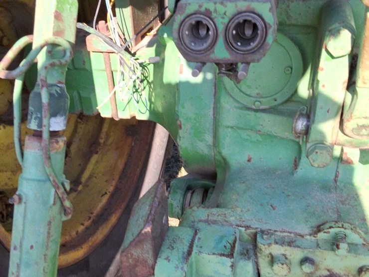john-deere-4620-image-13