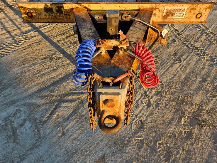 #298-•-2005-flat-bed-trailer-image-9