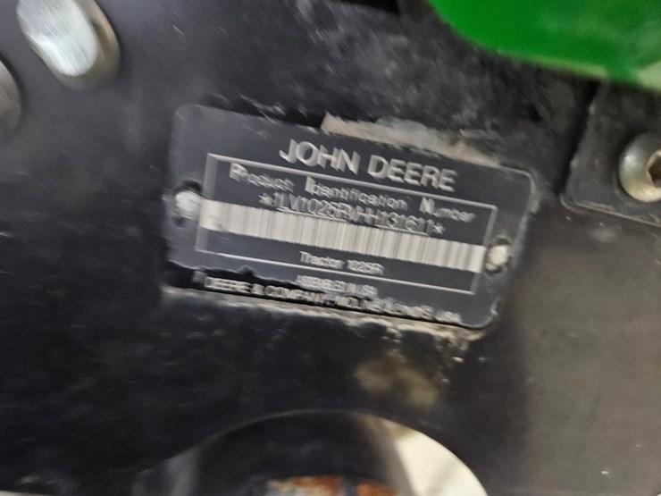 john-deere-1025r-image-40