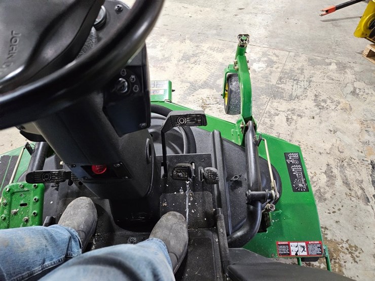 john-deere-1600-turbo-image-16