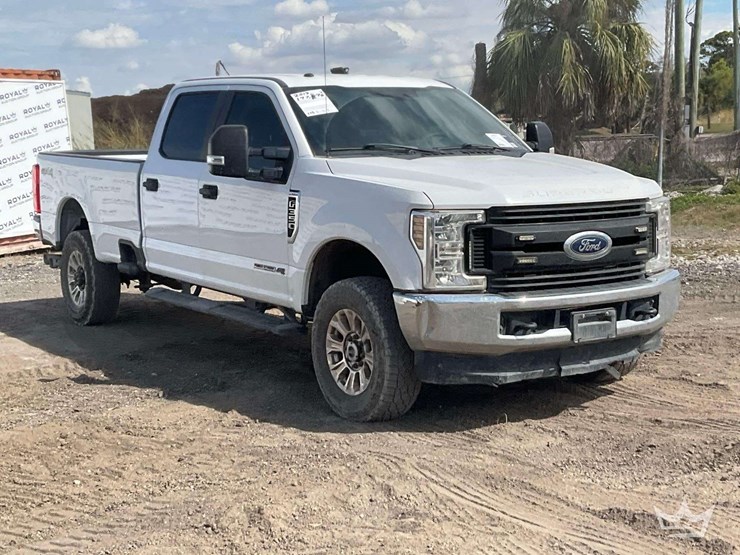 2019-ford-f350-image-2
