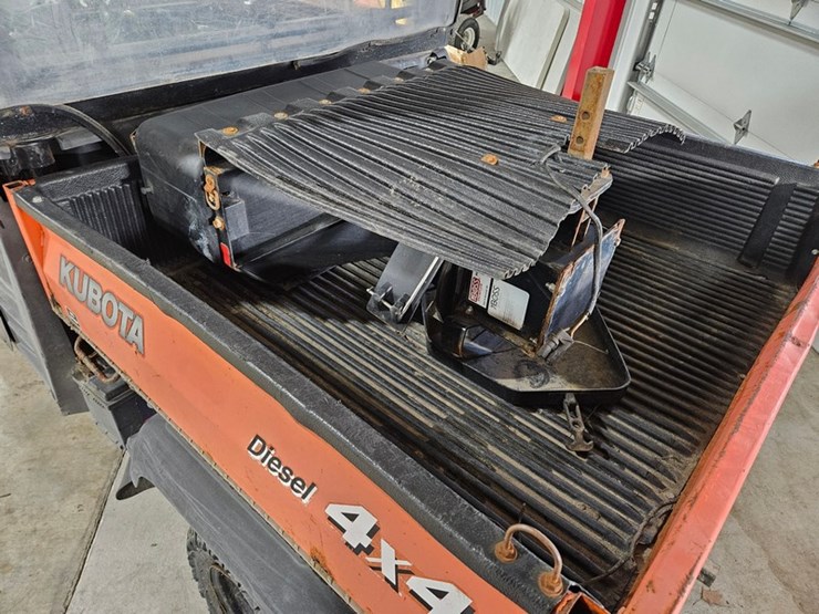 kubota-rtv900-image-14