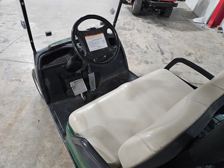 #129-•-2015-yamaha-ydrax5f-golf-cart-image-35