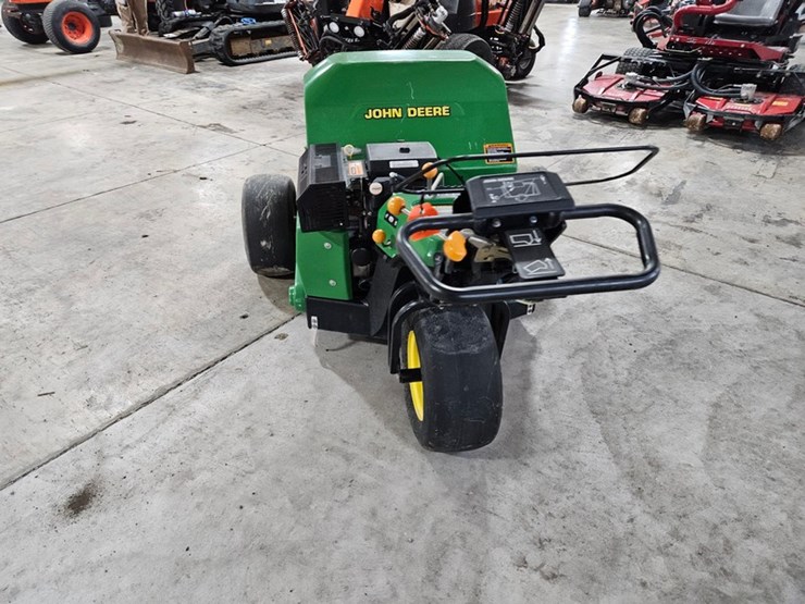 john-deere-800-image-4