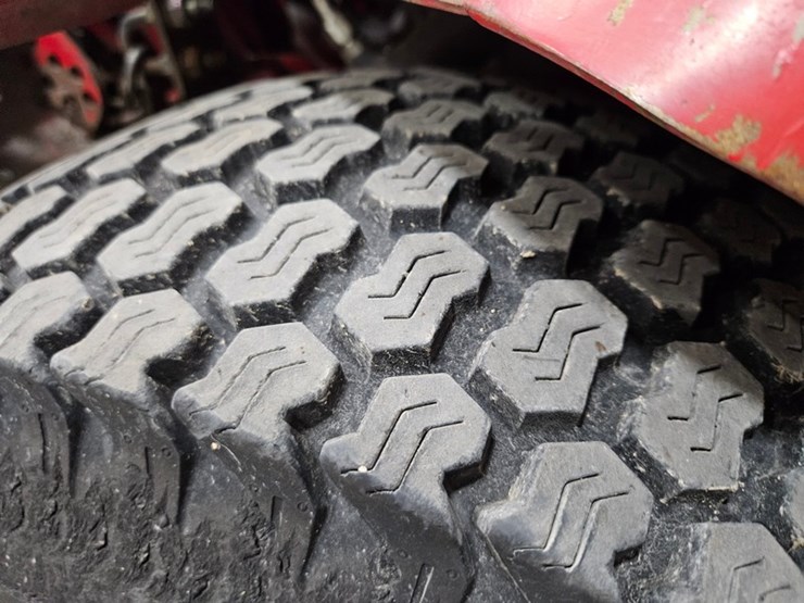 2011-toro-groundsmaster-4000d-image-32