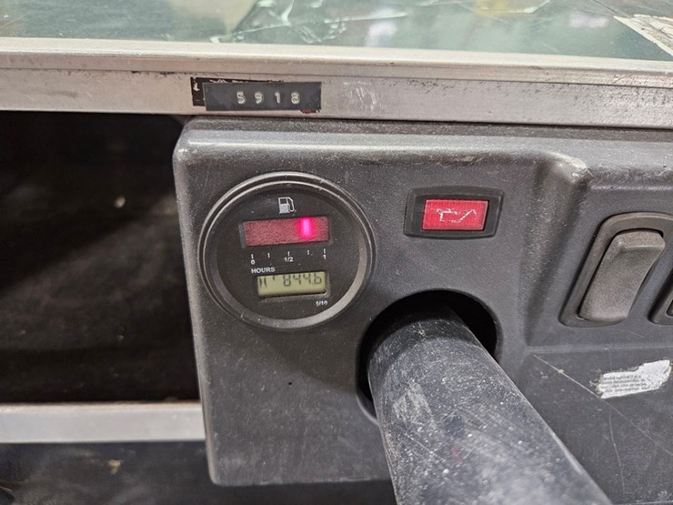 club-car-turf-2-image-14