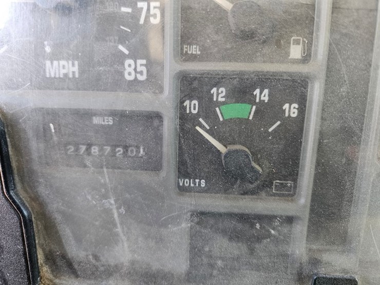 1995-international-4900-image-26