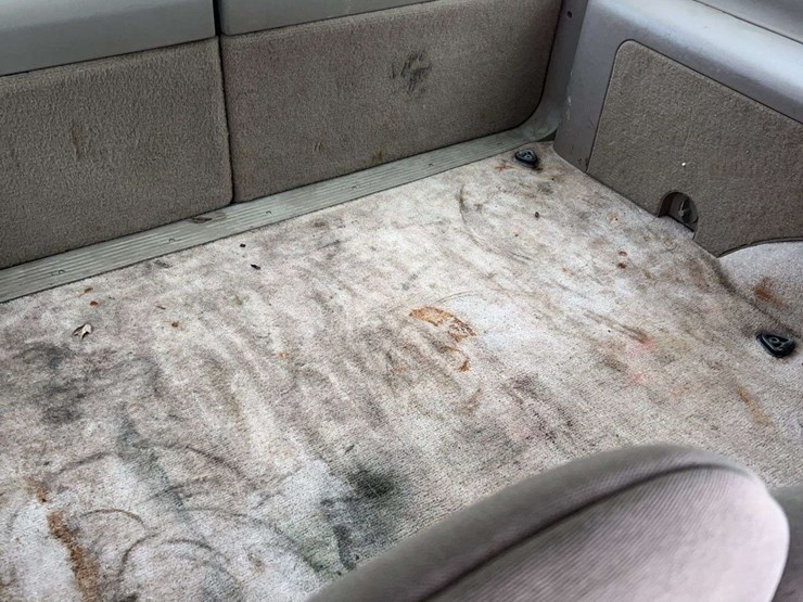 1999-chevrolet-tahoe-image-14