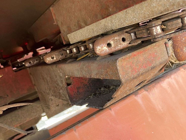 case-ih-1083-image-13