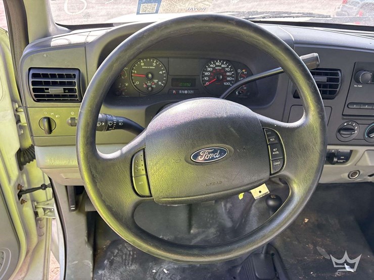 2006-ford-f350-image-18