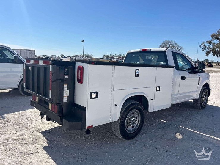 2019-ford-f250-image-3