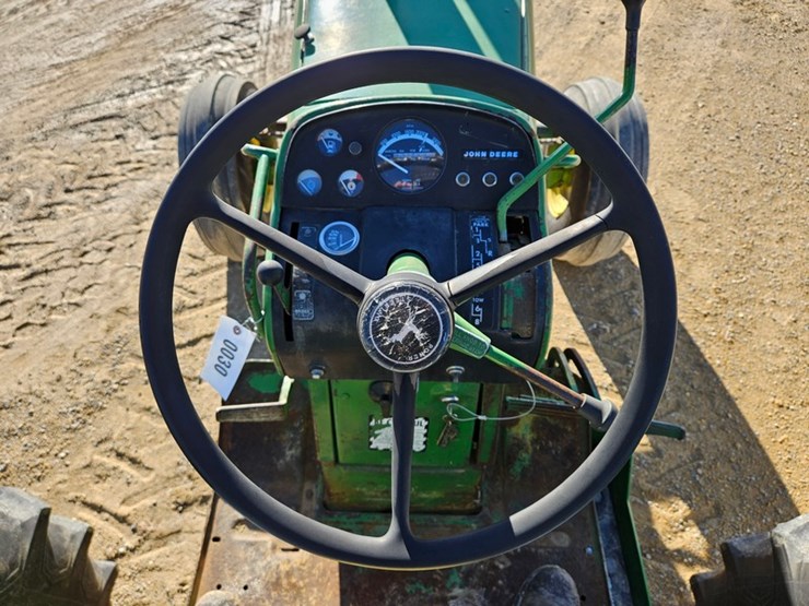 john-deere-4520-image-18