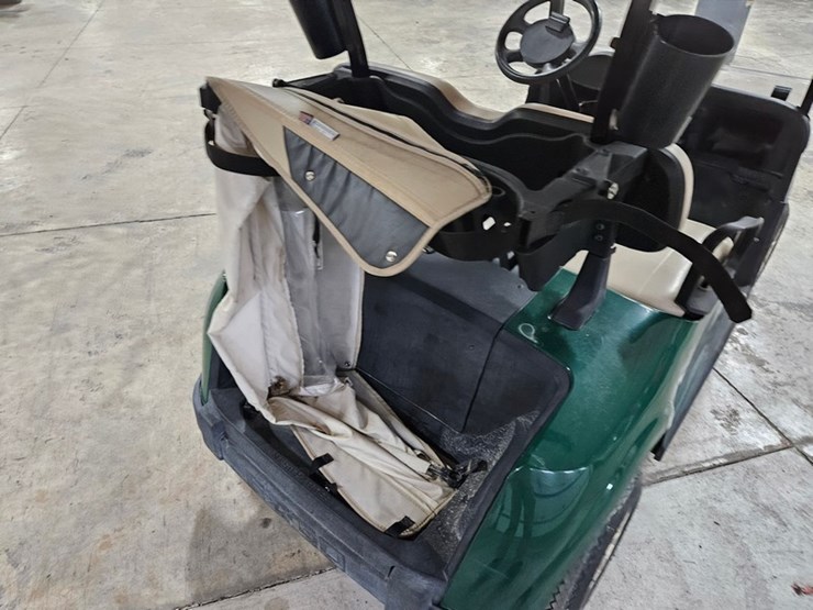 #144-•-2013-ez-go-rxv-electric-golf-cart-image-10