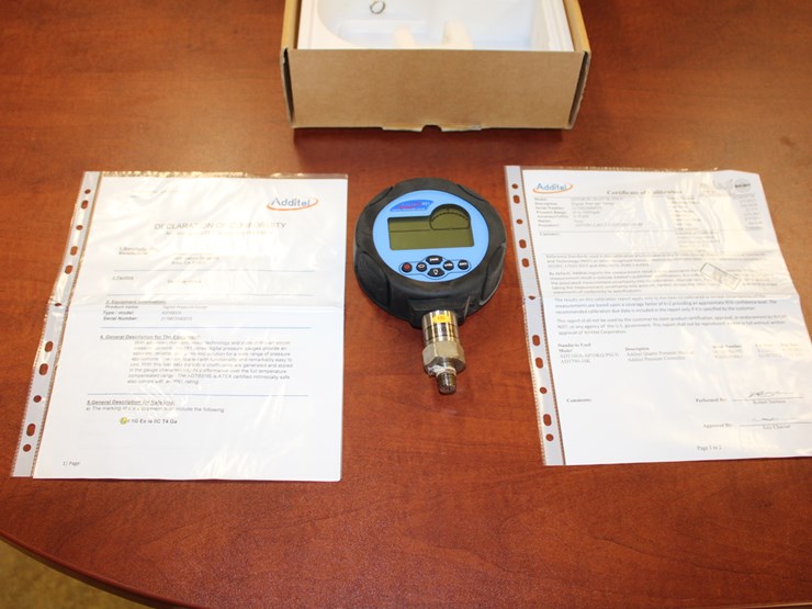 #1051-•-adt681is-digital-pressure-gauge-w/-data-logger-image-3