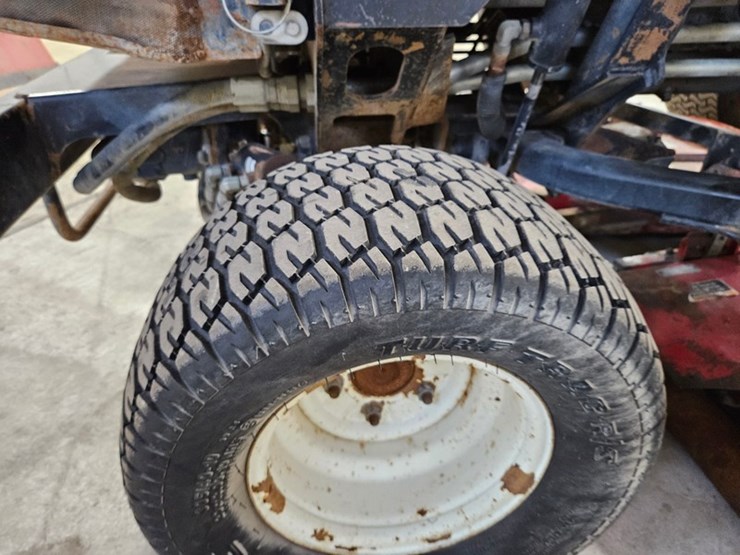 #178-•-toro-4500d-groundsmaster-rotary-mower-image-16