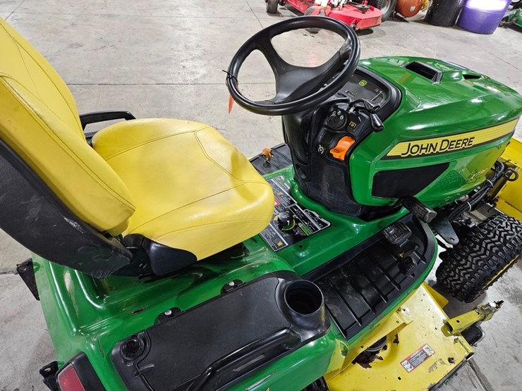 john-deere-x738-image-18
