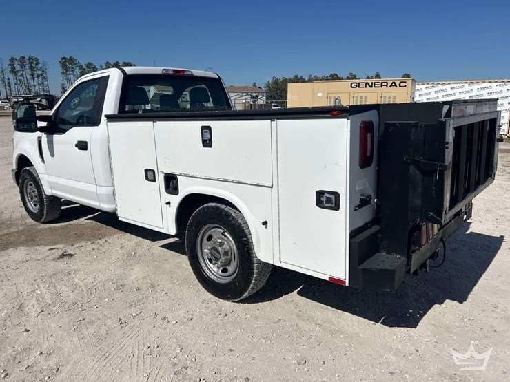 2019-ford-f250-image-4