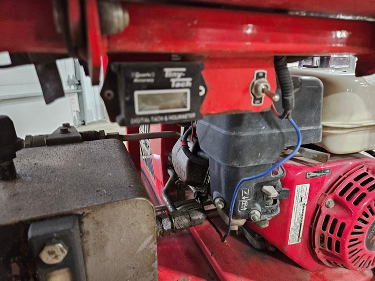 #156-•-tru-turf-rs48-11e-greens-roller-image-13