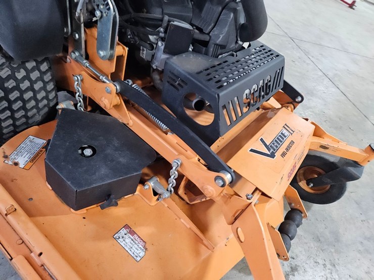 #105-•-2022-scag-v-ride-ii-fuel-injected-stand-on-mower-image-10