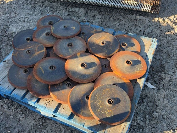 john-deere-24-image-1