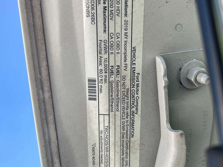 2019-ford-f250-image-10