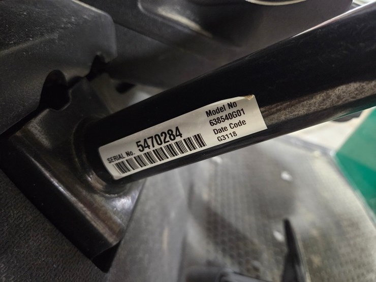 #143-•-2013-ez-go-rxv-electric-golf-cart-image-25