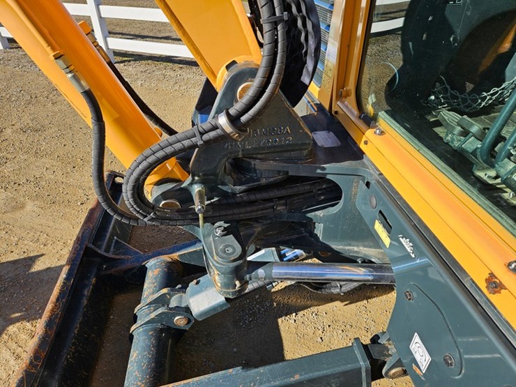 #38-•-hyundai-60cr09a-excavator-image-13
