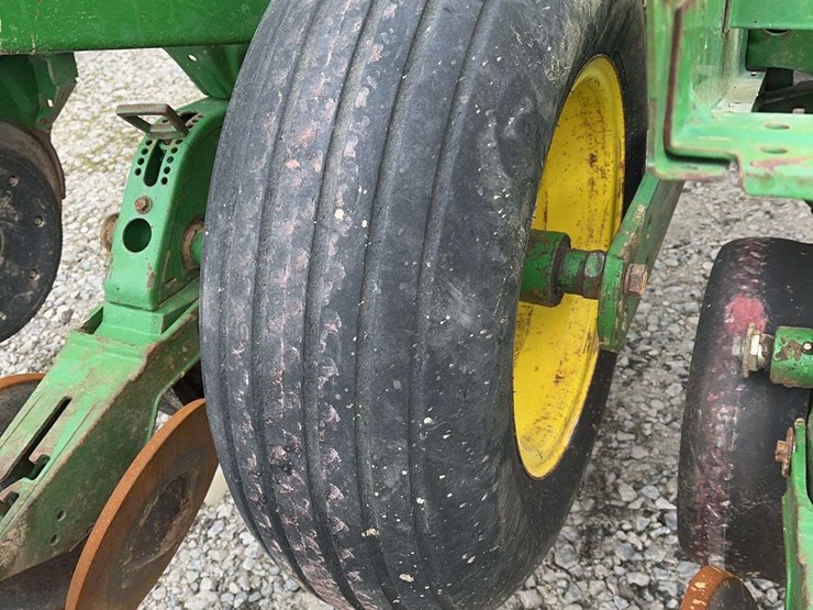 john-deere-1760-image-18