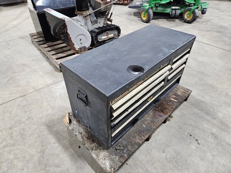 #186-•-gm-gearwrench-limited-edition-tool-box-image-5