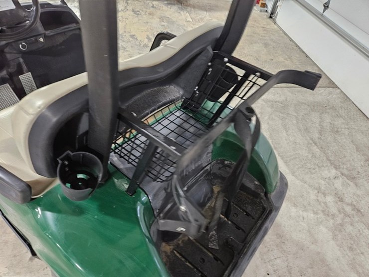 #129-•-2015-yamaha-ydrax5f-golf-cart-image-34