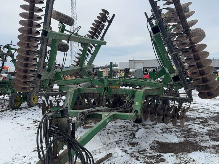 john-deere-637-image-2