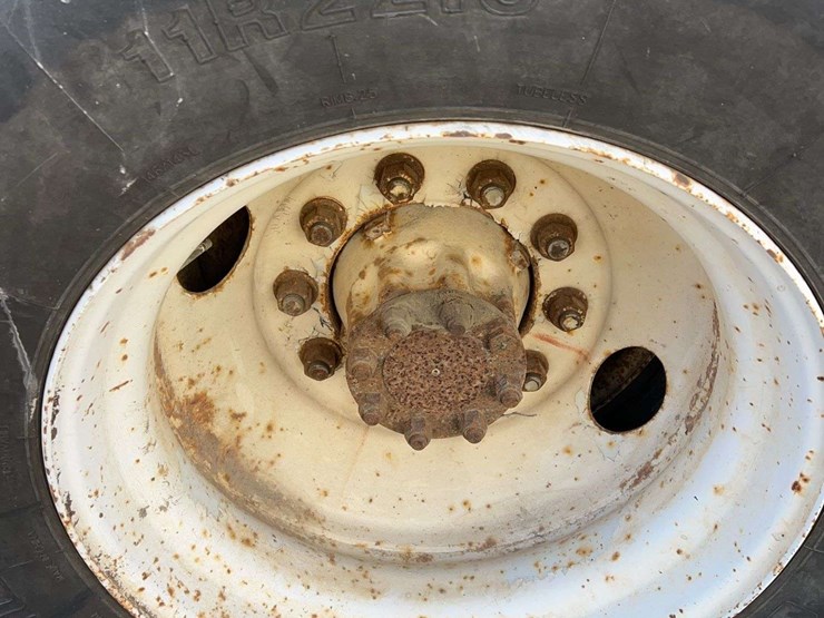 2006-international-durastar-4300-image-13