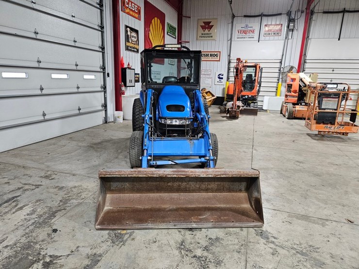 new-holland-tc40d-image-8