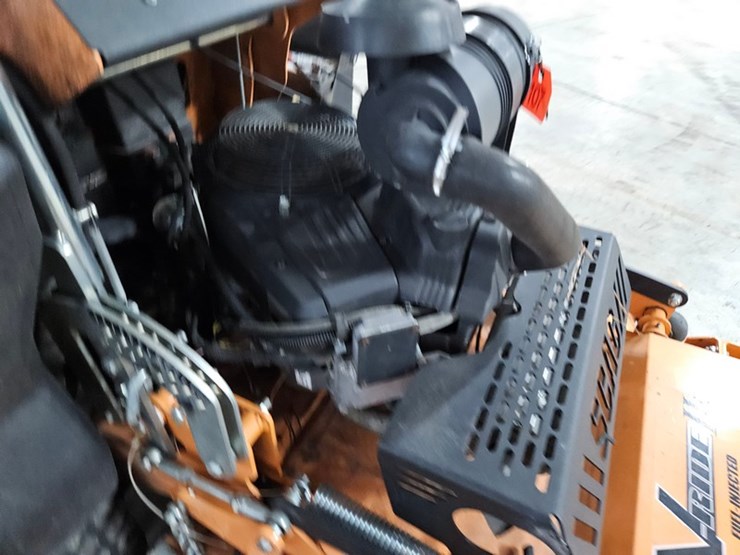 #107-•-2022-scag-v-ride-ii-fuel-injected-stand-on-mower-image-14