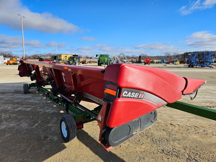 case-ih-2412-image-5
