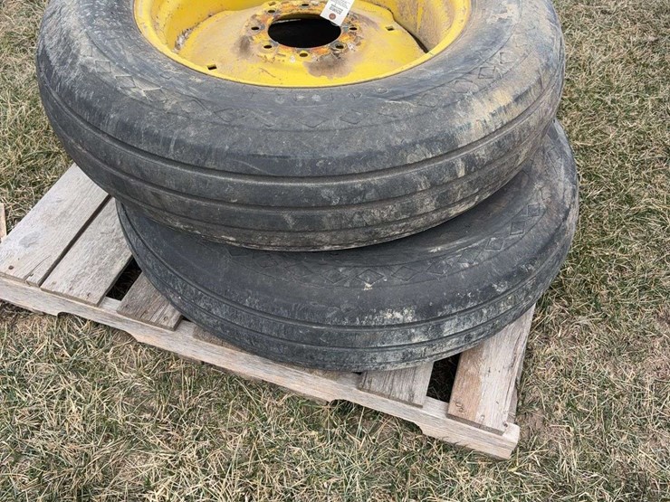 john-deere-8-image-4