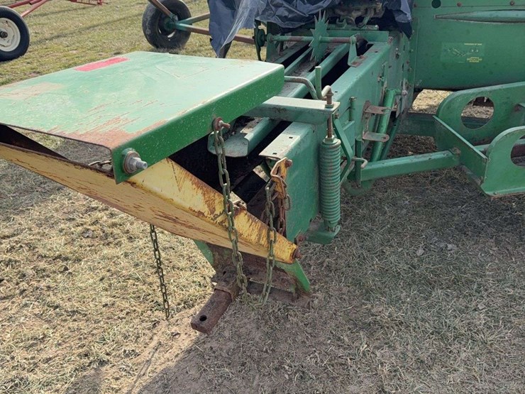 john-deere-347-image-3