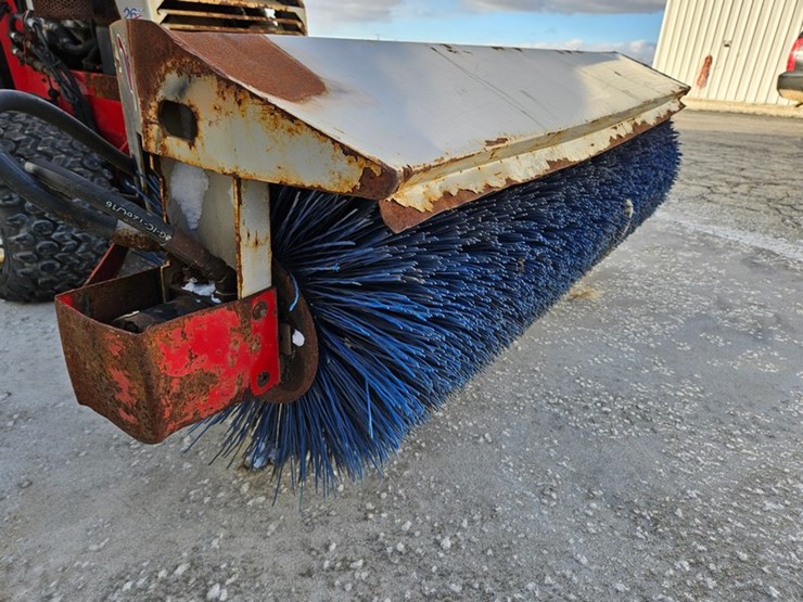 ventrac-4200-image-13