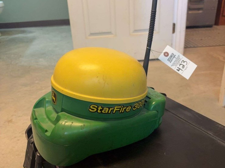 john-deere-3000-image-1